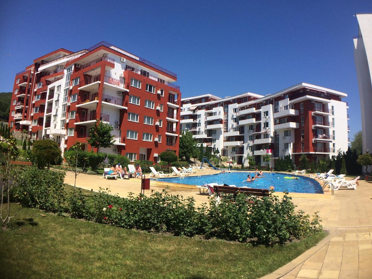 Marina Panorama Grand Resort Private Apartments Sveti Vlas Ngoại thất bức ảnh