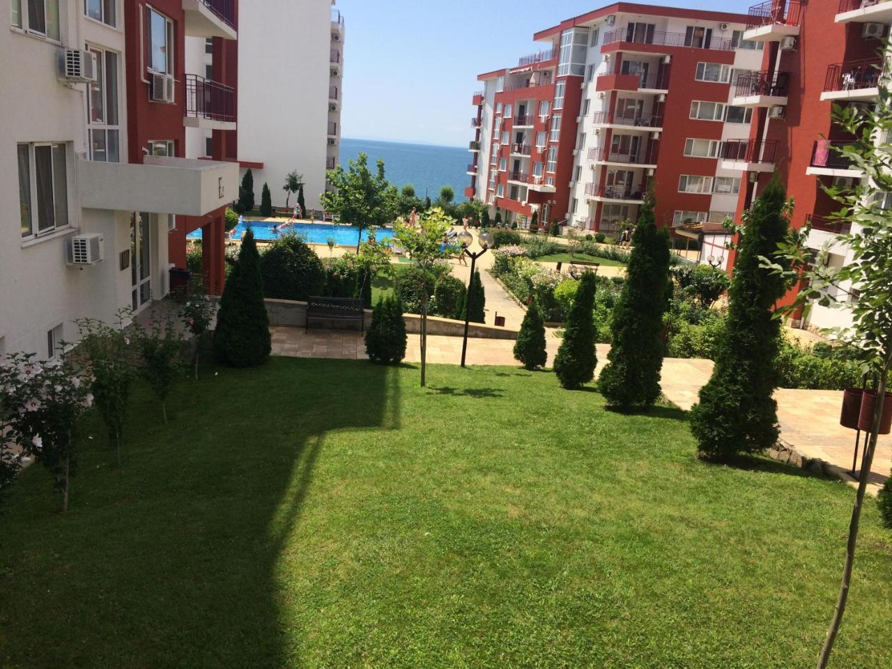 Marina Panorama Grand Resort Private Apartments Sveti Vlas Ngoại thất bức ảnh